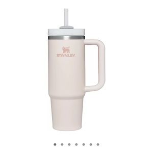 NWT Rose Quartz 30oz Stanley💕💕